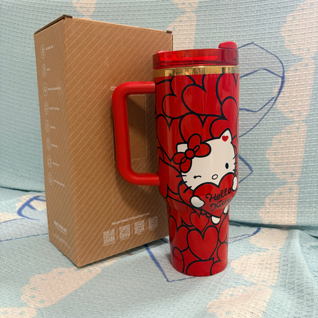 Limited Edition Hello Kitty 40oz FREE SHIPPING