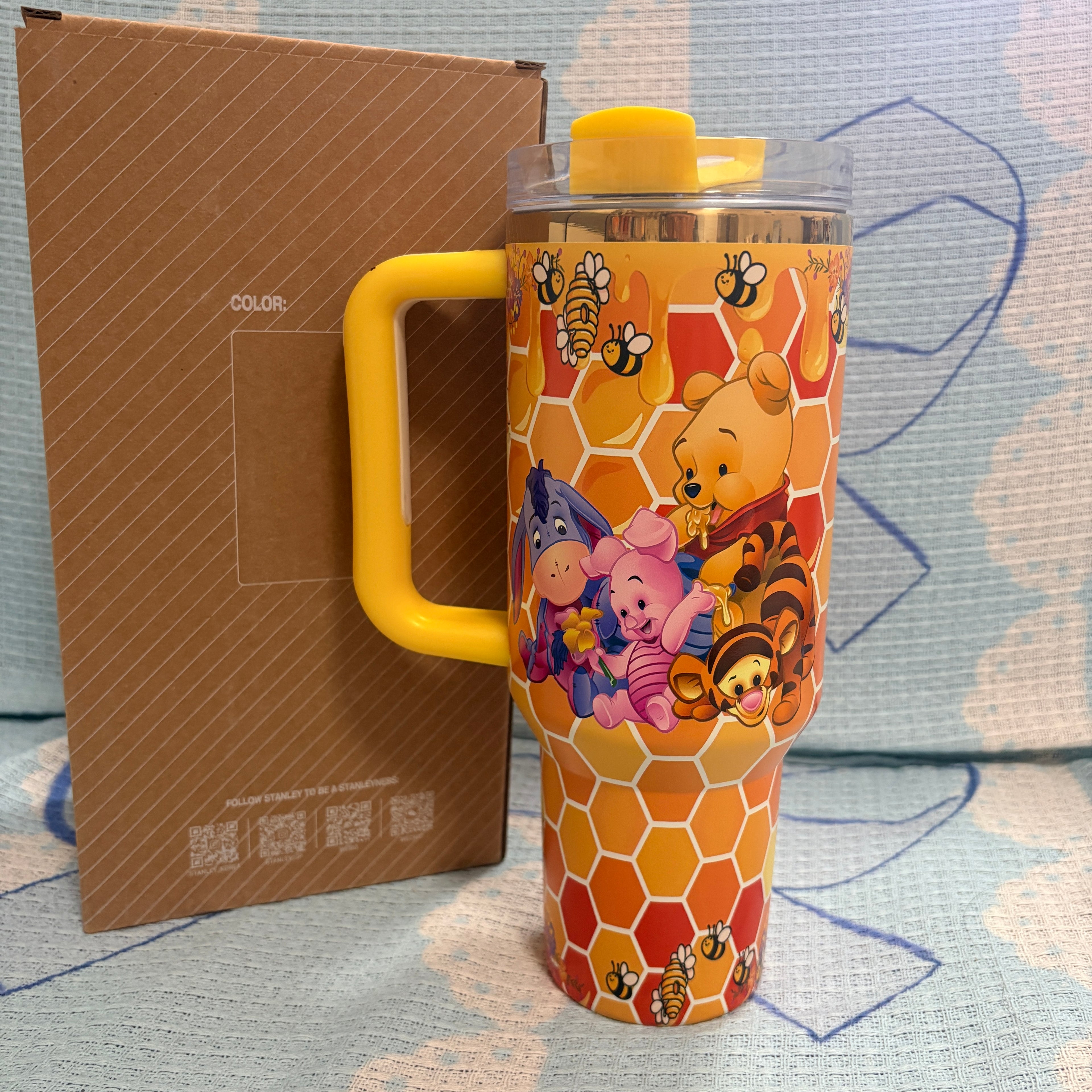 Limited Edition Winnie the Pooh 40oz FREE SHIPPING
