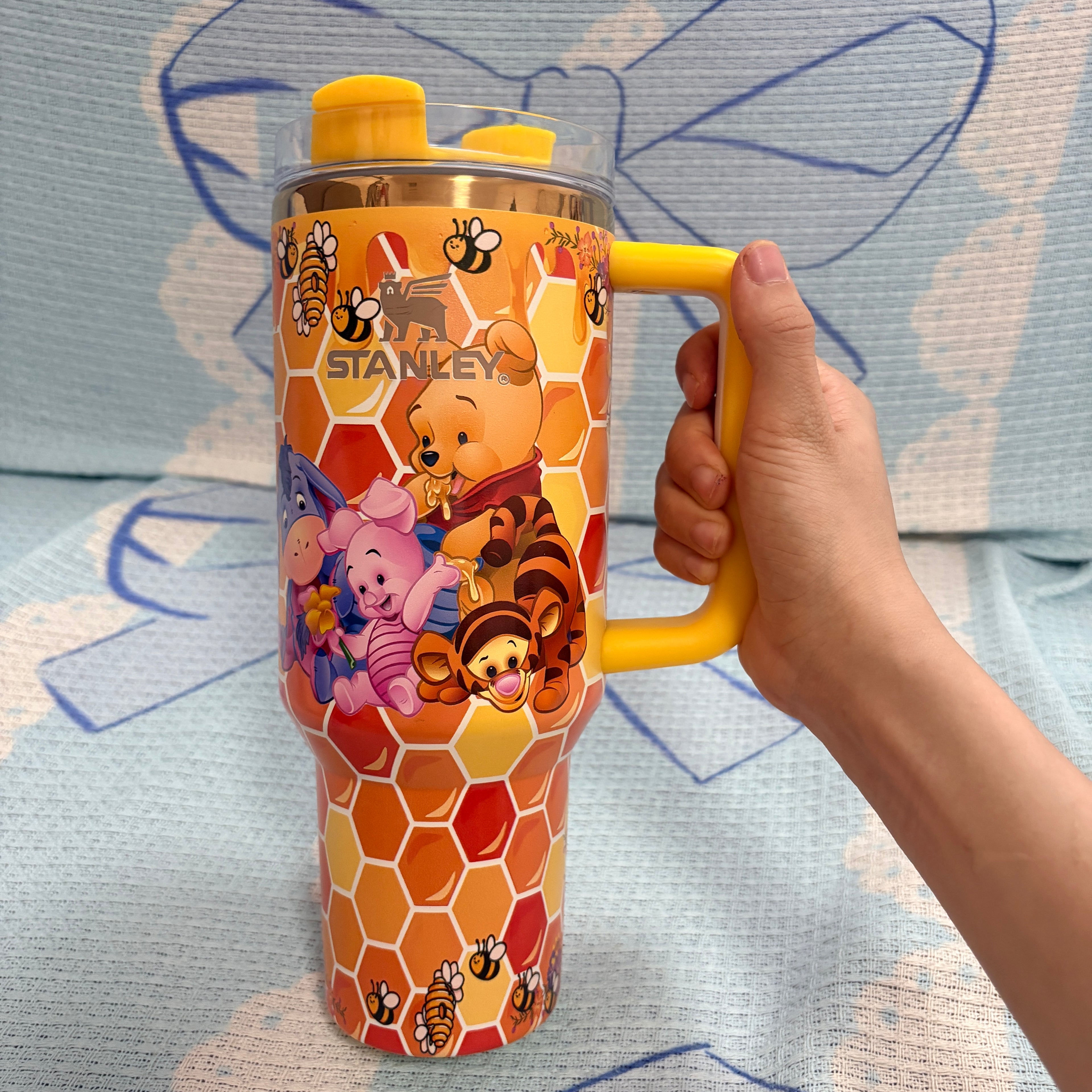Limited Edition Winnie the Pooh 40oz FREE SHIPPING